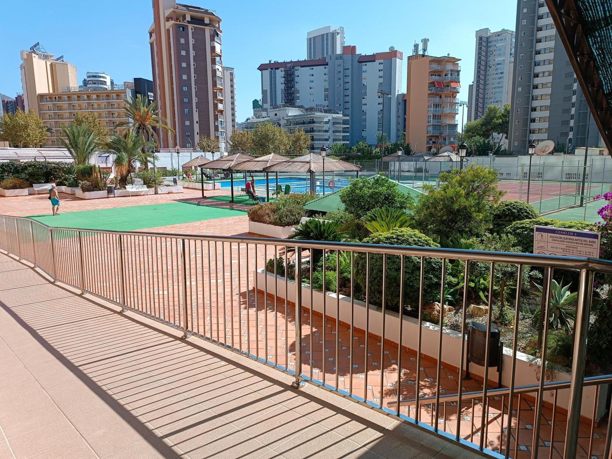 Gemelos 2 Benidorm Exterior photo